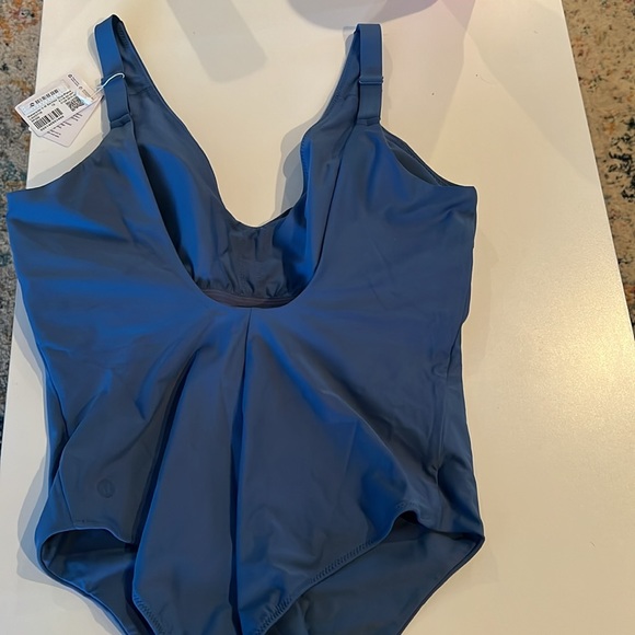 Lululemon waterside V neck skimpy one piece 12 blue bathing suit swim - Picture 5 of 7